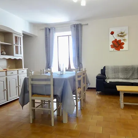 Дом отдыха Maison Cosy Avec Bbq Et Wifi A Domme, Dordogne - Fr-1-616-66 Домм